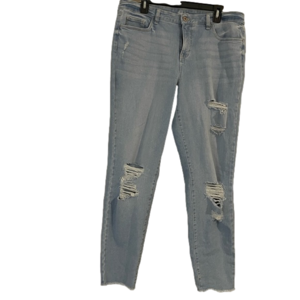 Style & Co Women’s Curvy Skinny Jeans